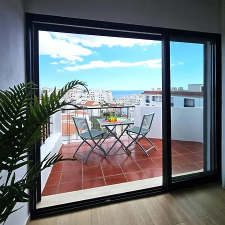 Isas Sea View Down Town Appartement *